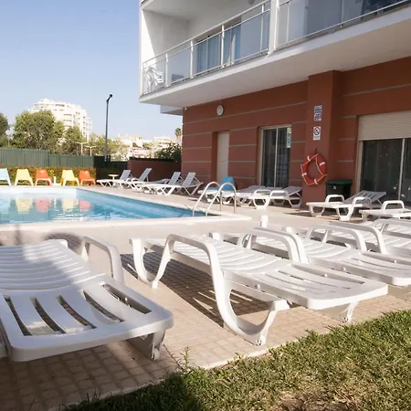 17 By Atlantichotels - Al Apartmán Portimão