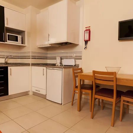 17 By Atlantichotels - Al Apartament 3*