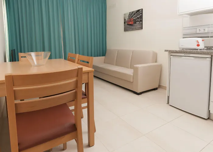 17 By Atlantichotels - Al 3* Portimão